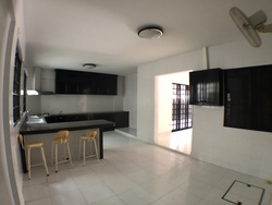 Thomson Garden Estate (D20), Terrace #186496962